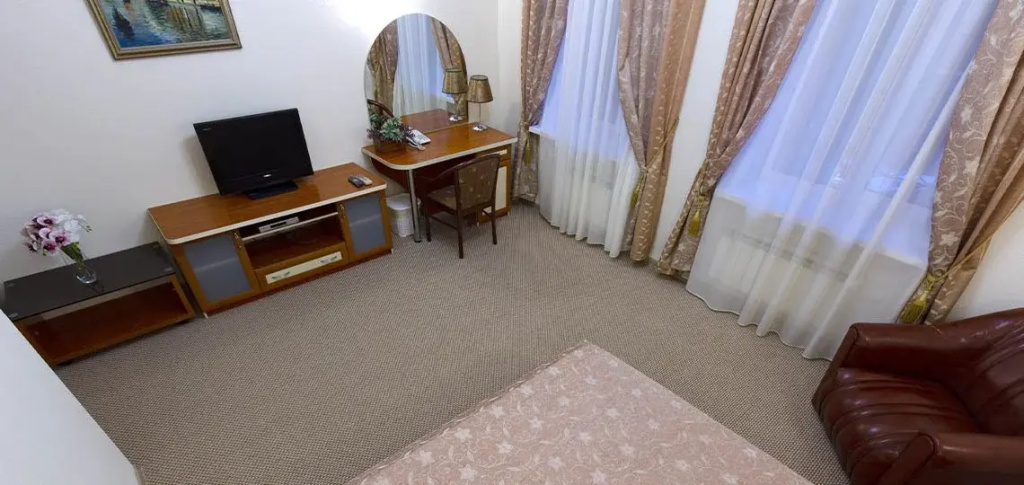 Superior Double room (full double bed)