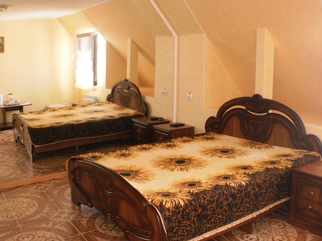 Люкс с видом на город в Империя