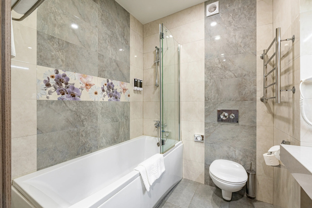 Двухместный номер Комфорт+ (улучшенный) двуспальная кровать в Willing Hotel