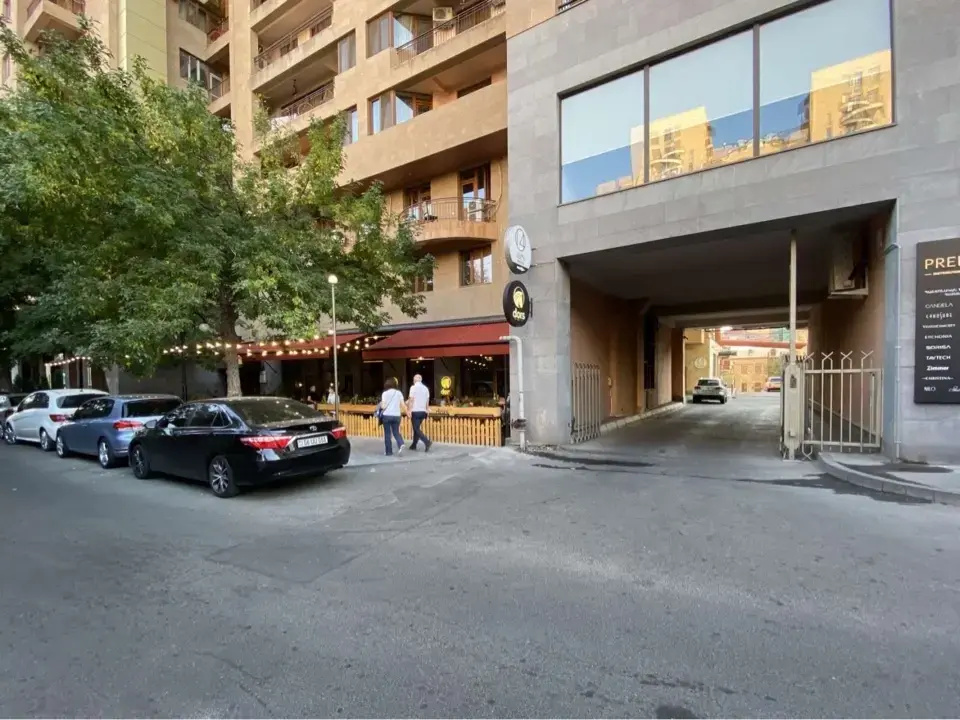 Bu944, 2-Komn. V Novostroyke Na Ul. Pavstosa Byuzanda Flat