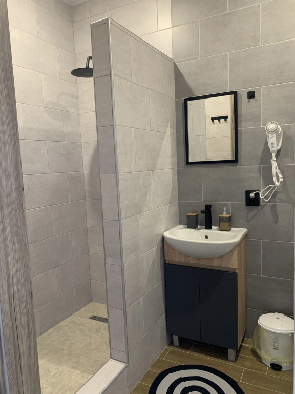 Трёхместный номер Comfort в Три камня