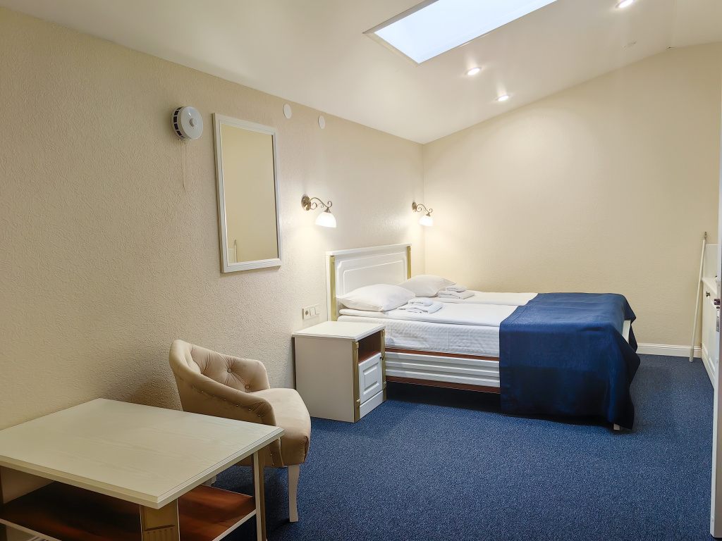 Angelskaya Hotel Room Type - Comfort Double Attic room full double bed