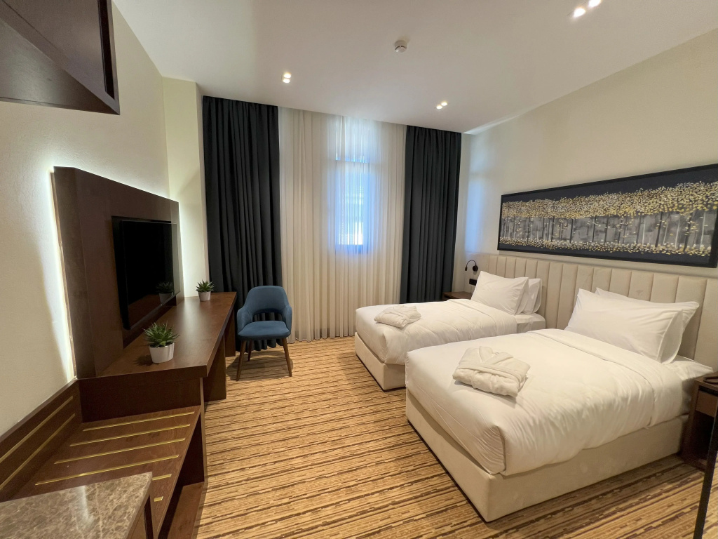 Standard Double room with balcony (twin beds)