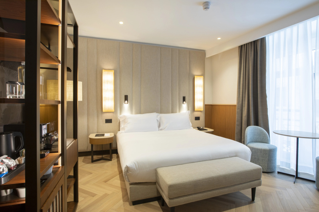 Superior Double room (full double bed)