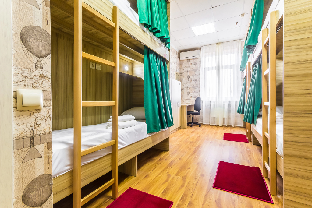 Bed in Dorm