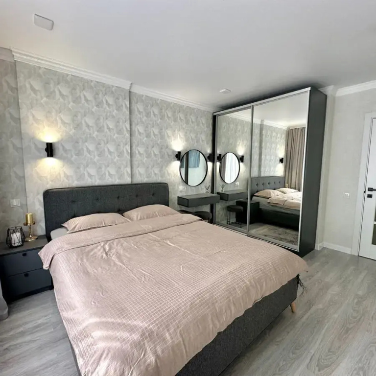 Lyuks Klassa V Zhk Legenda V Samom Tsentre Almaty Apartment