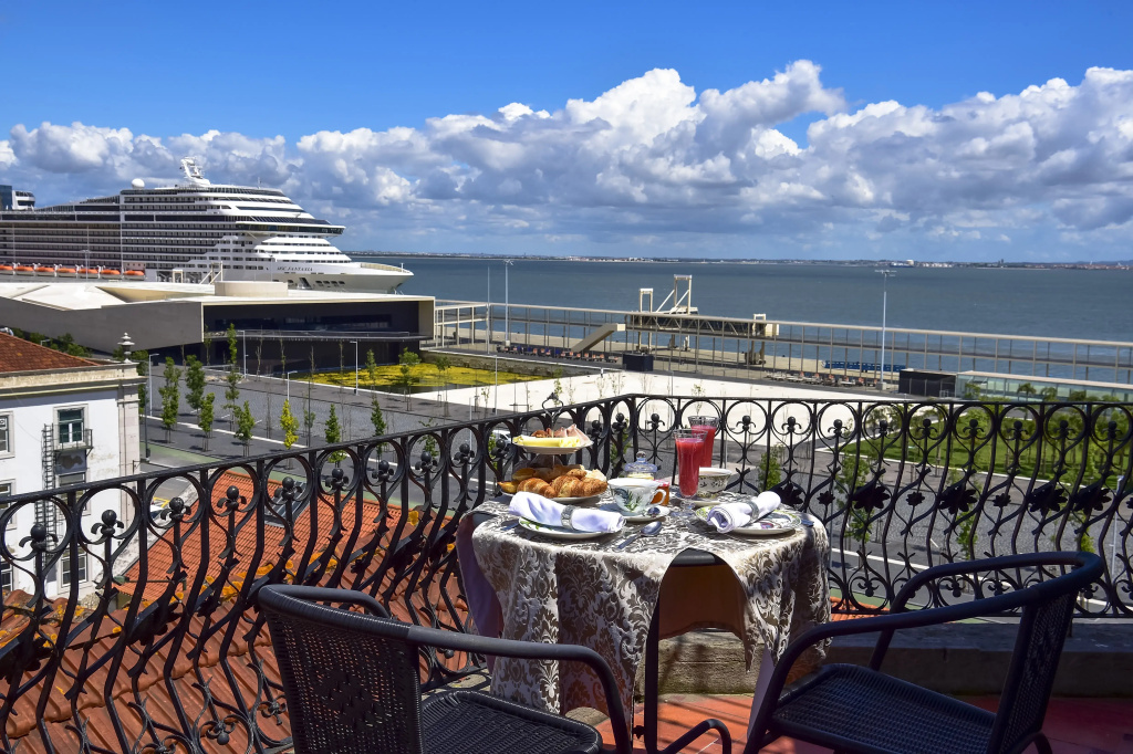 Отель Palacete Chafariz D'El Rei by Unlock Hotels - фото 36