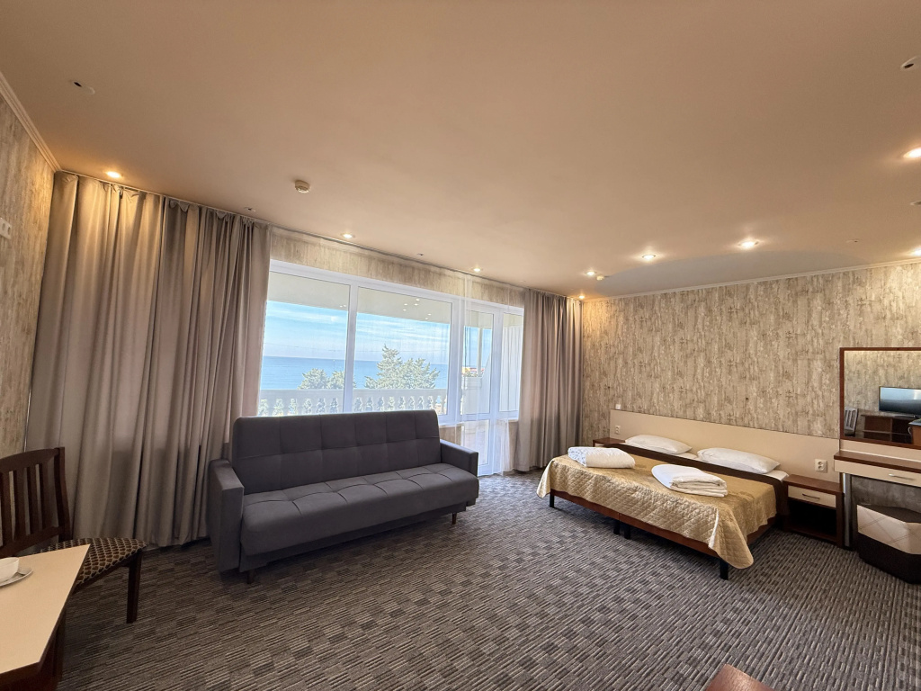 Comfort Double room with balcony (full double bed)
