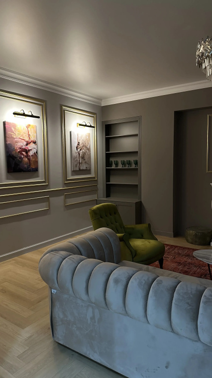 Presidential Double Suite with balcony (full double bed)