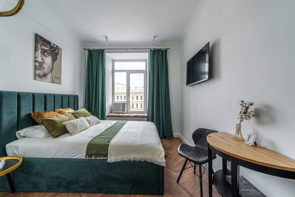 Апартаменты D apartments студия с видом на Невский проспект 1 — фото
