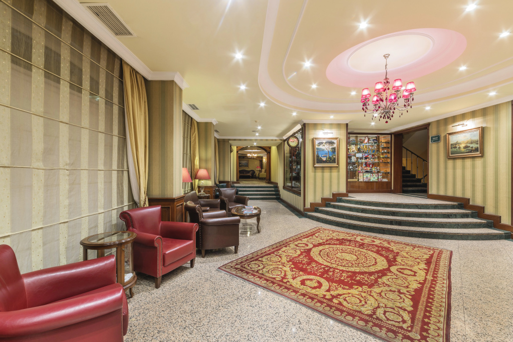 Grand Yavuz Hotel  — фото