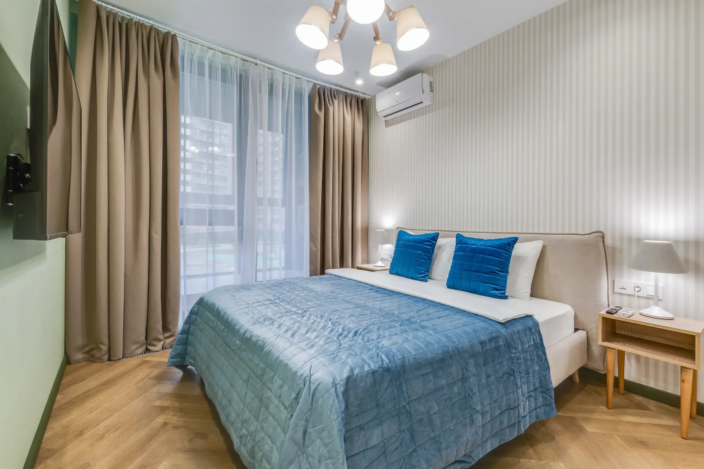 Апартаменты Двухкомнатные Около Парка и Метро Business apartments — фото