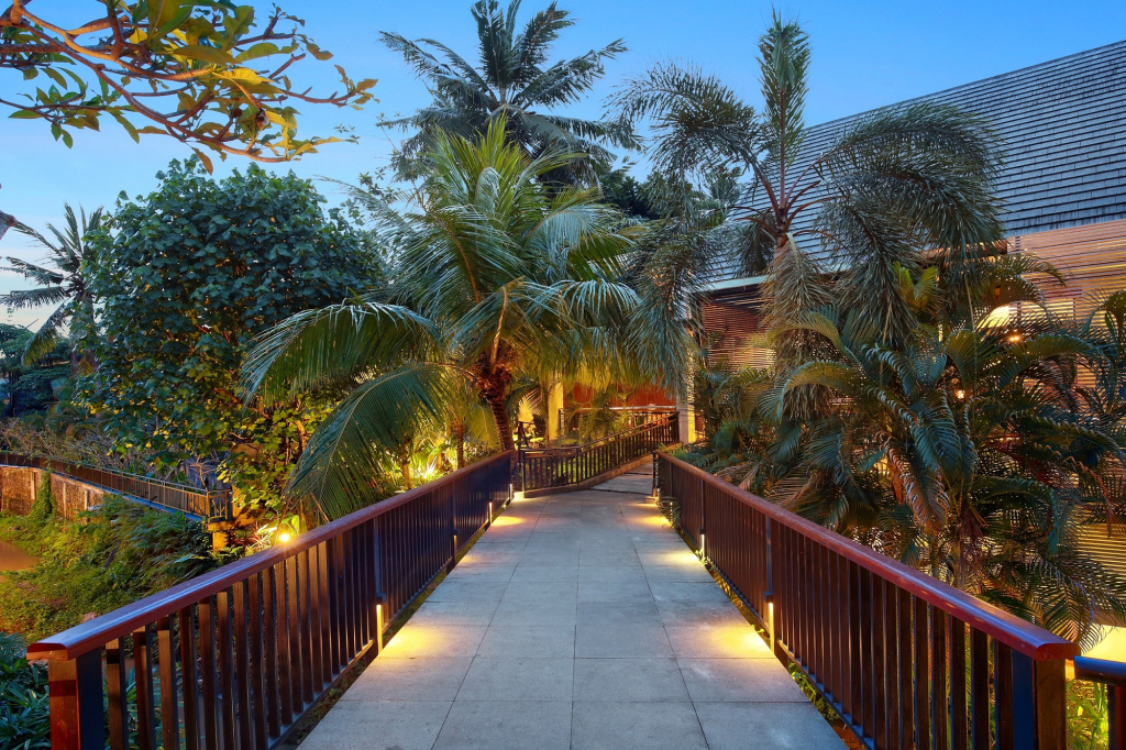 Отель  Royal Kamuela Villas & Suites at Monkey Forest Ubud – Adults Only — фото
