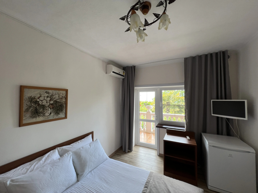 2 Bedrooms Standard Quadruple room with balcony and with view