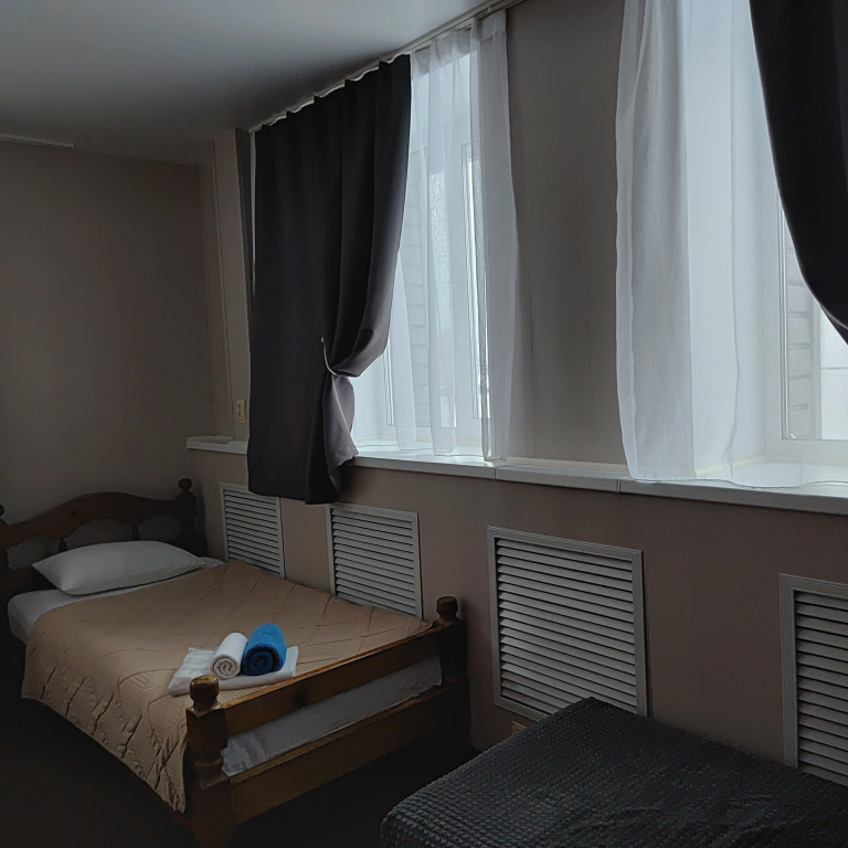 Трёхместный номер Standard с видом на внутренний двор в Лабиринт