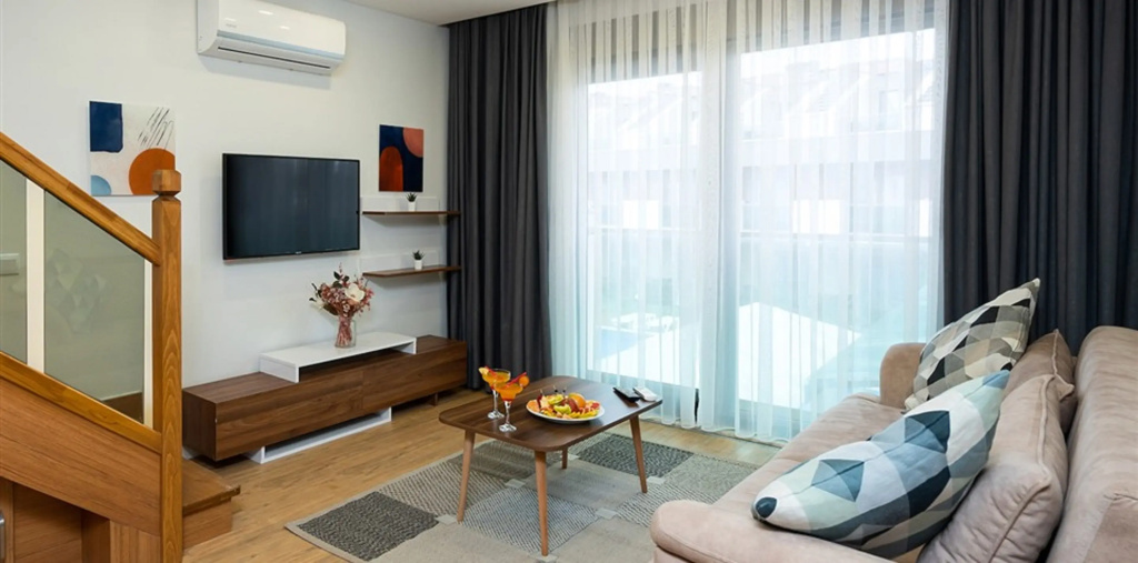 Duplex room with balcony and with landmark view