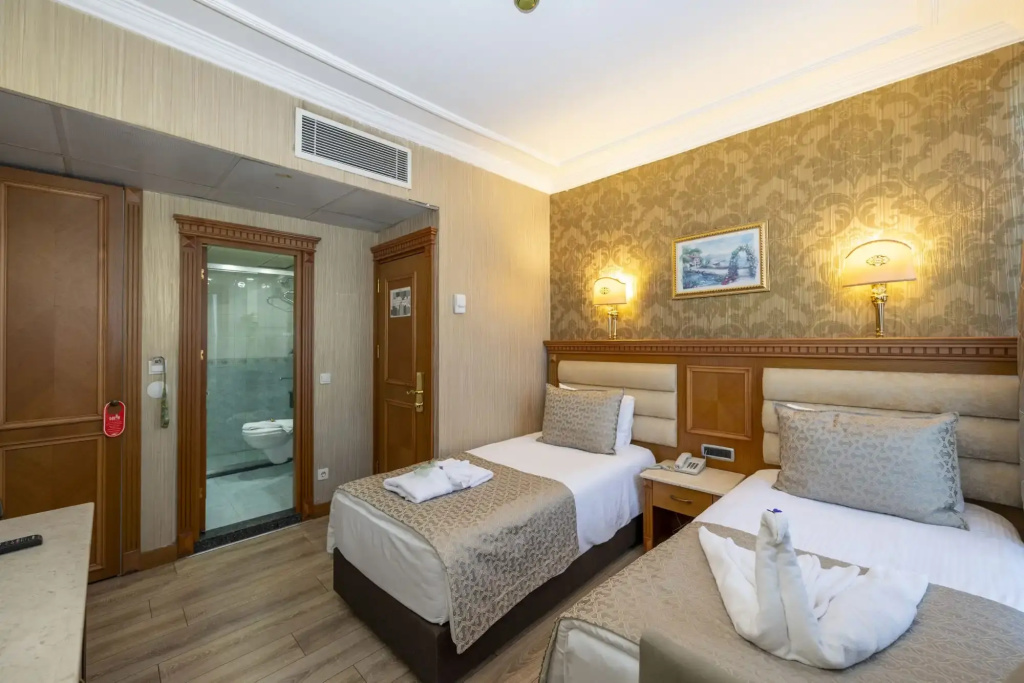 Economy Double room (full double bed)