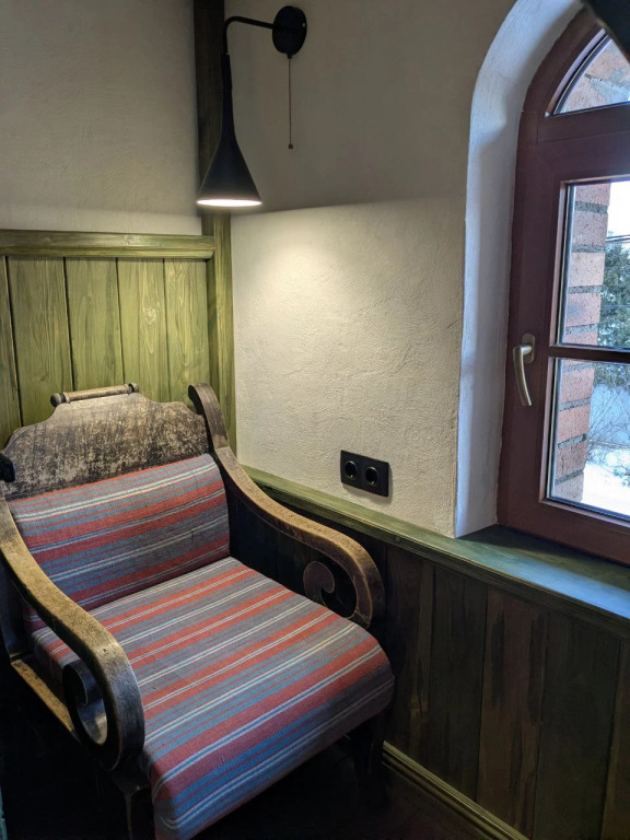 Трёхместный семейный номер Superior с видом на город в Конь в пальто