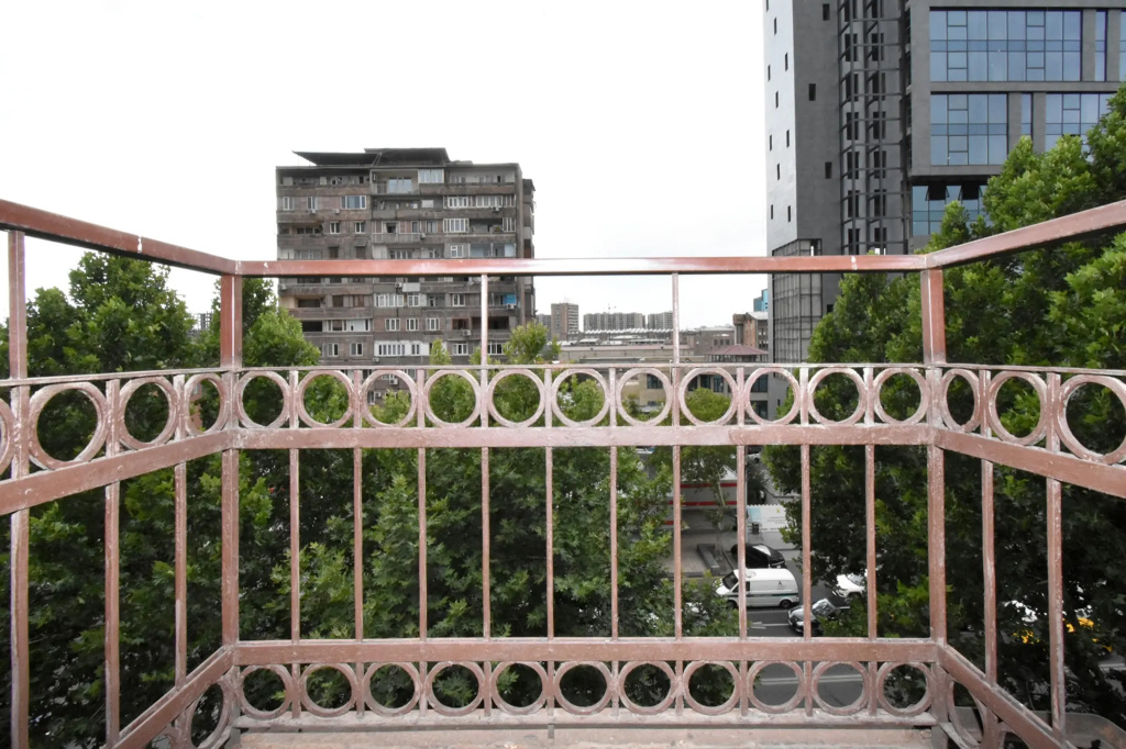 Tigrana Metsa 27 Apartments