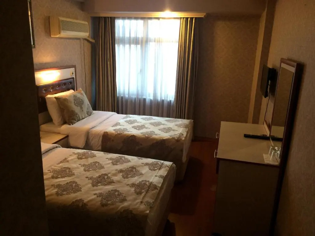 Double room (twin beds)