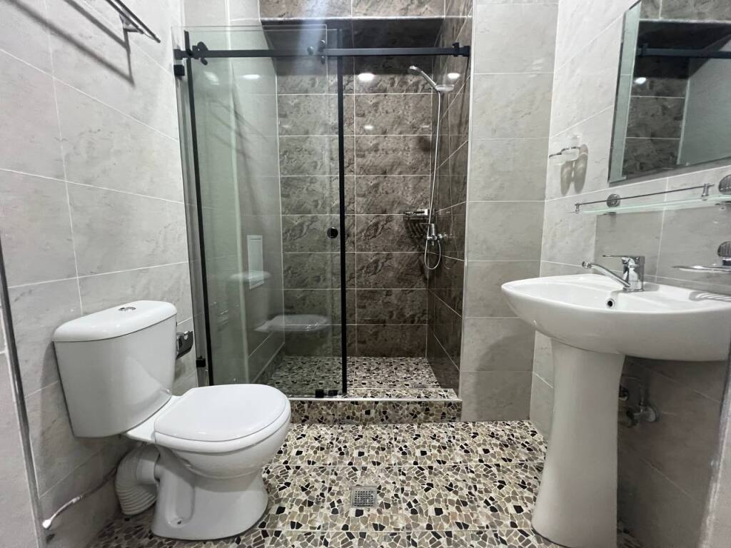 Трёхместный номер Economy с красивым видом из окна в Отель DSF GARDEN HOTEL