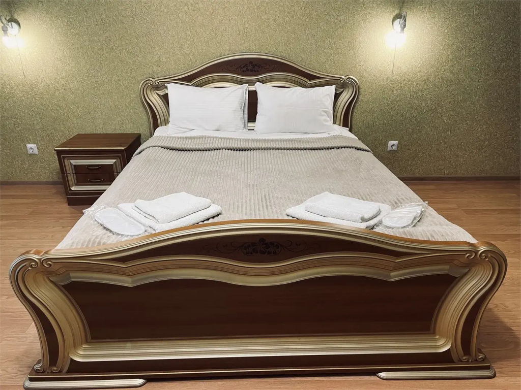 Superior Standard Double room with balcony (full double bed)