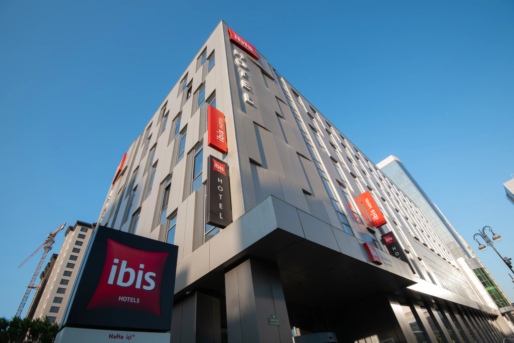 ibis Baku City — фото