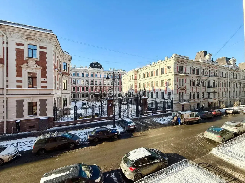 Квартира Cтудия Комфортная Гости Дома на Моховой — фото