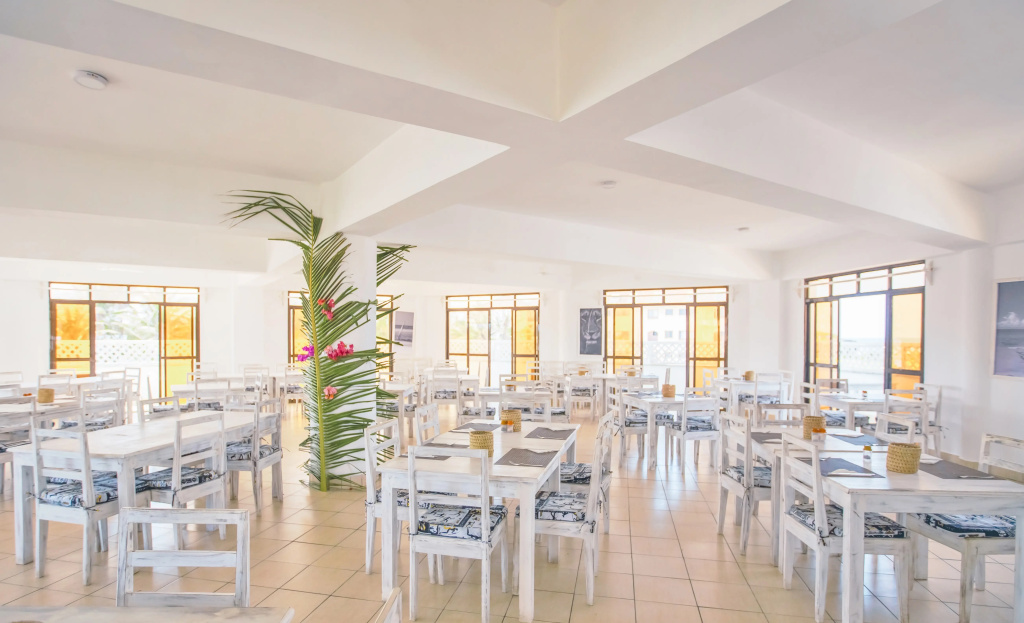 Курортный отель AHG Lion Beach Resort - фото 21