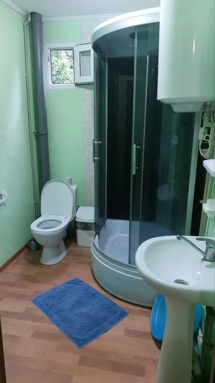 Коттедж Дуплекс с балконом и рядом с пляжем в Sea Breeze