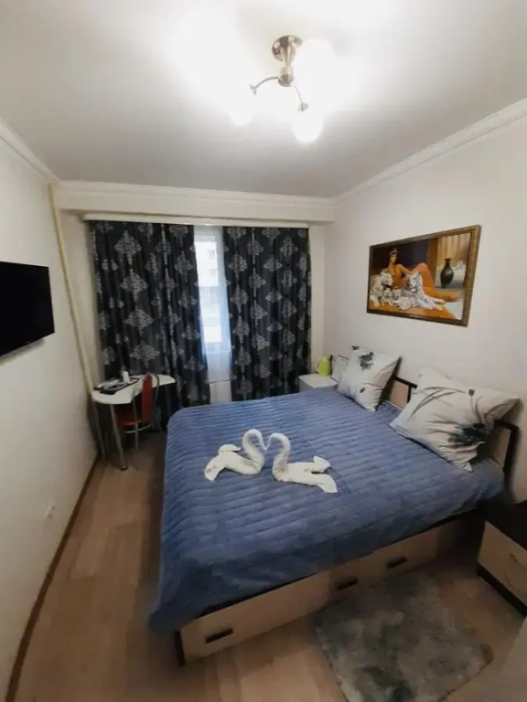 Standard Double room with city view (full double bed)