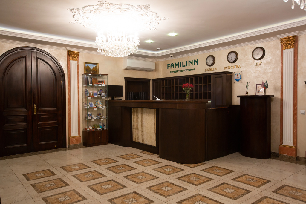 Lobby & Reception