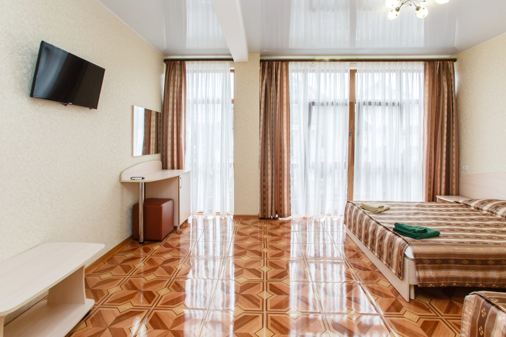 Triple Suite with view