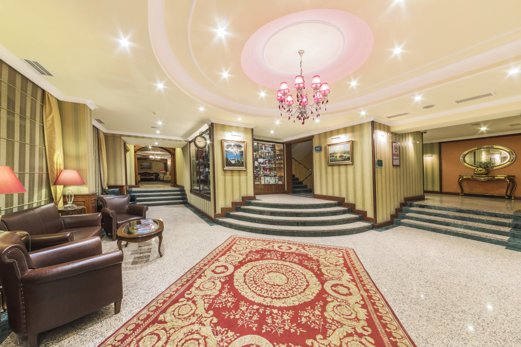 Grand Yavuz Hotel  — фото