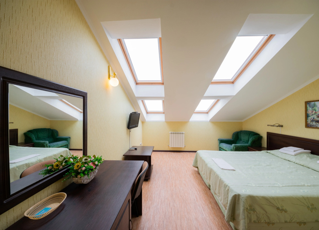 Economy room