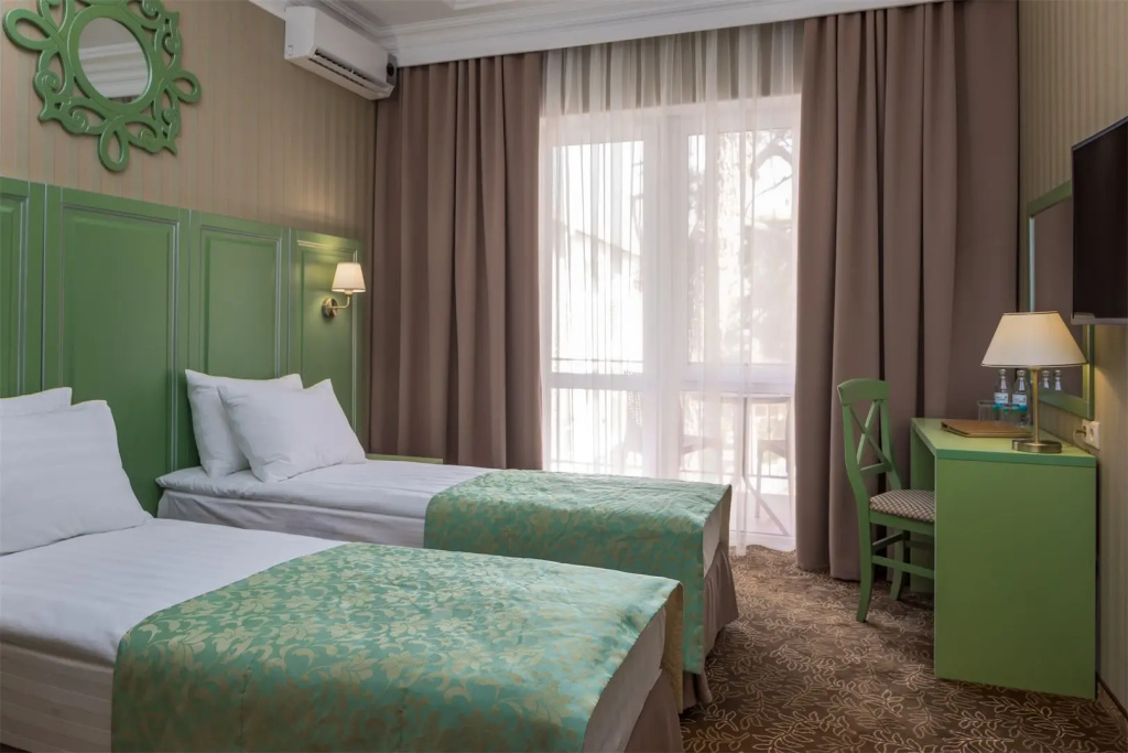 Marsel Hotel Room Type - The First Category Double room with balcony twin beds