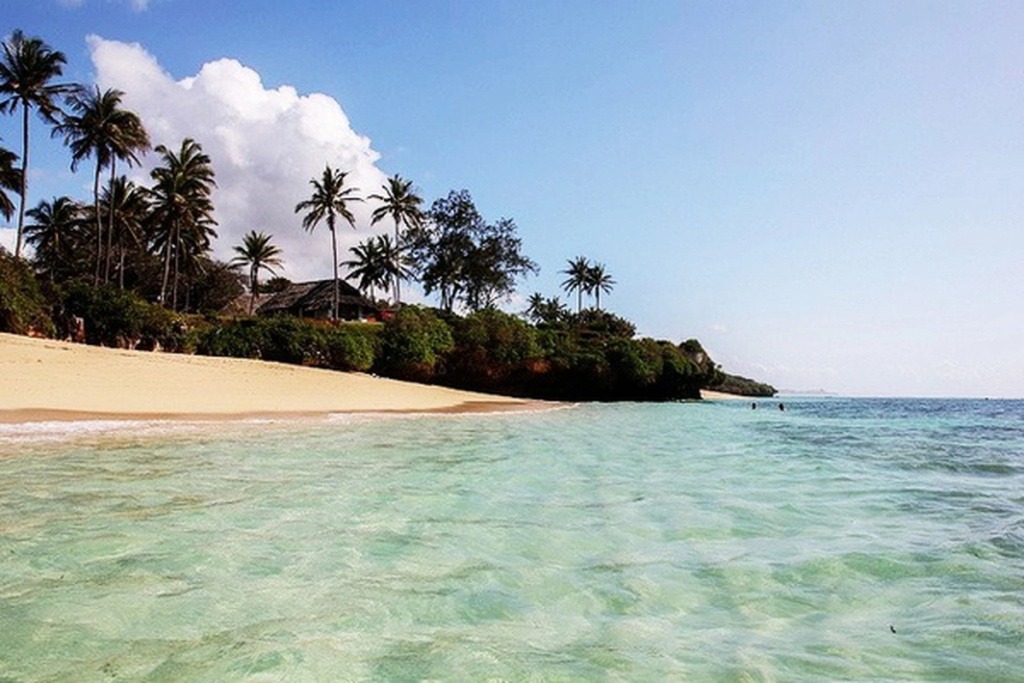 Beach & Waterfront