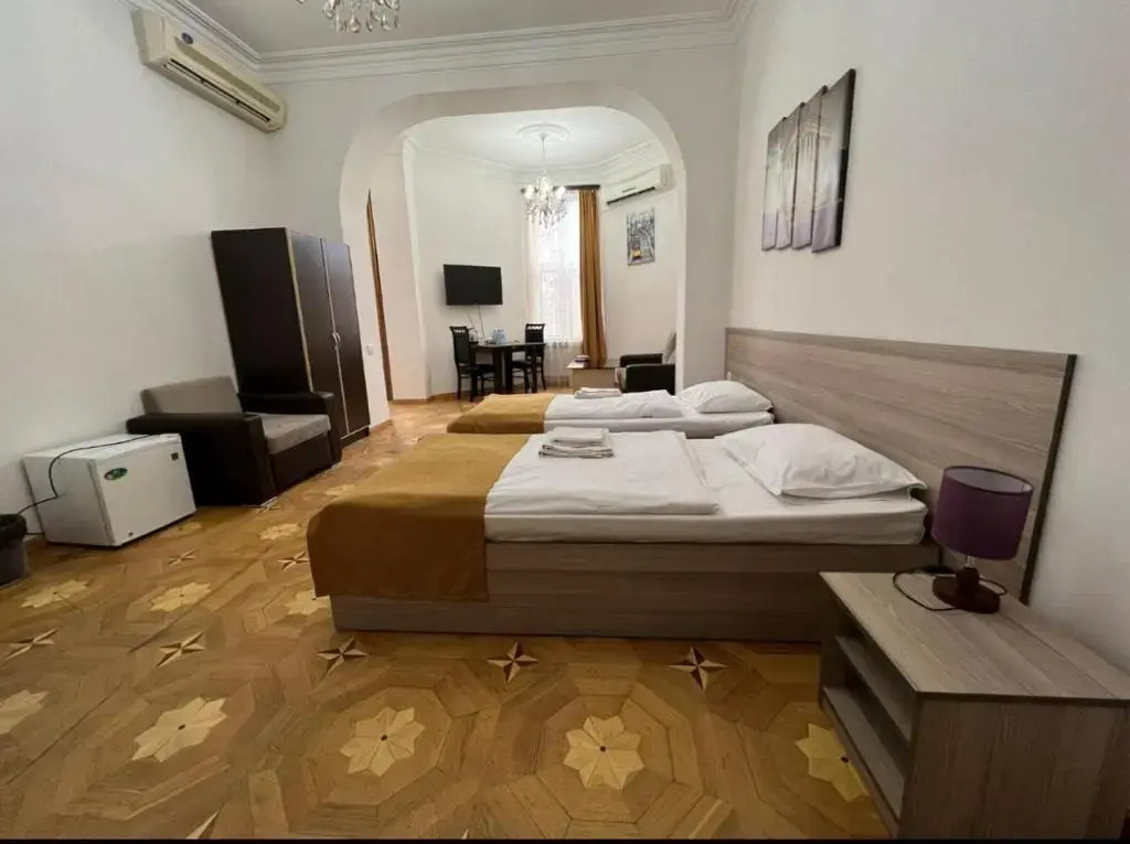 Superior Quadruple room