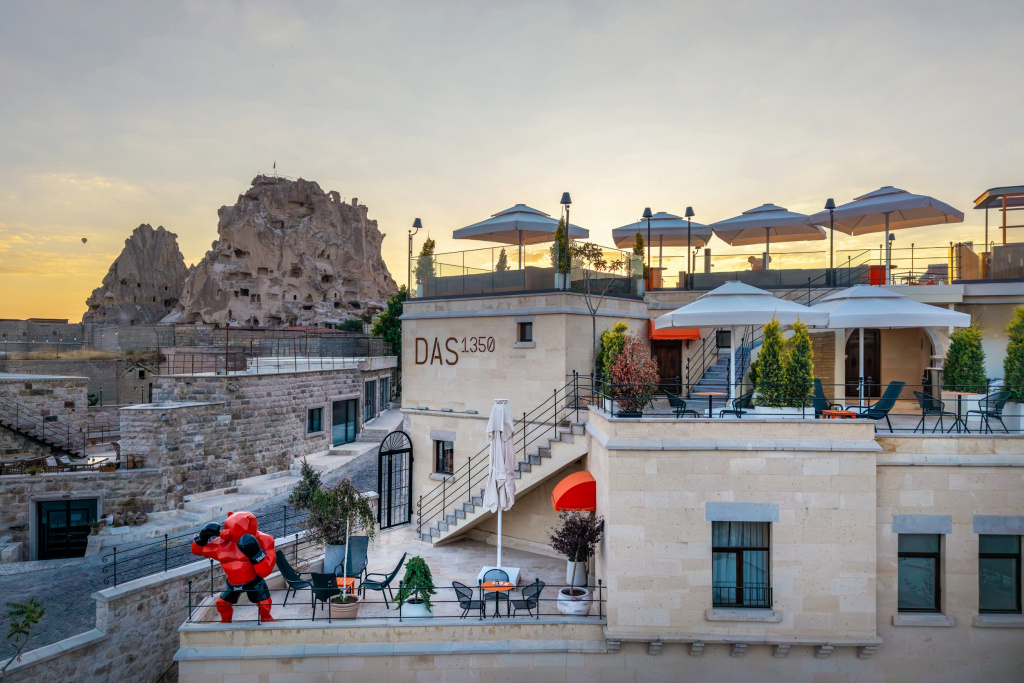 Das 1350 Hotel