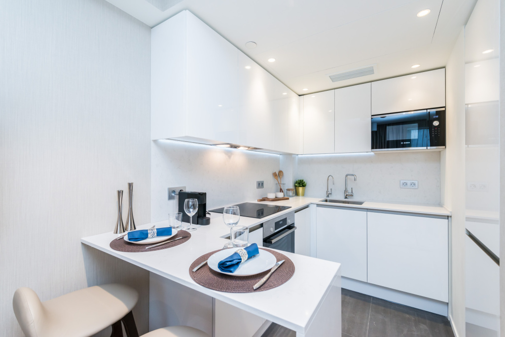 Intermark Residence Apart-hotel Room Type - Double Studio with view full double bed