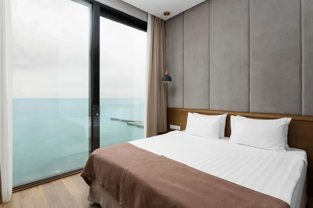 Polet Chaiki Hotel Room Type - Double Studio with view full double bed