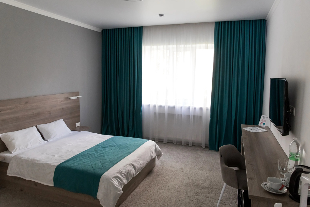 Standard Double room (full double bed)