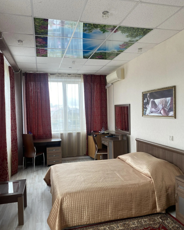 1 Bedroom No. 301, 401, 501, 502, 504, 505, 506 Single room