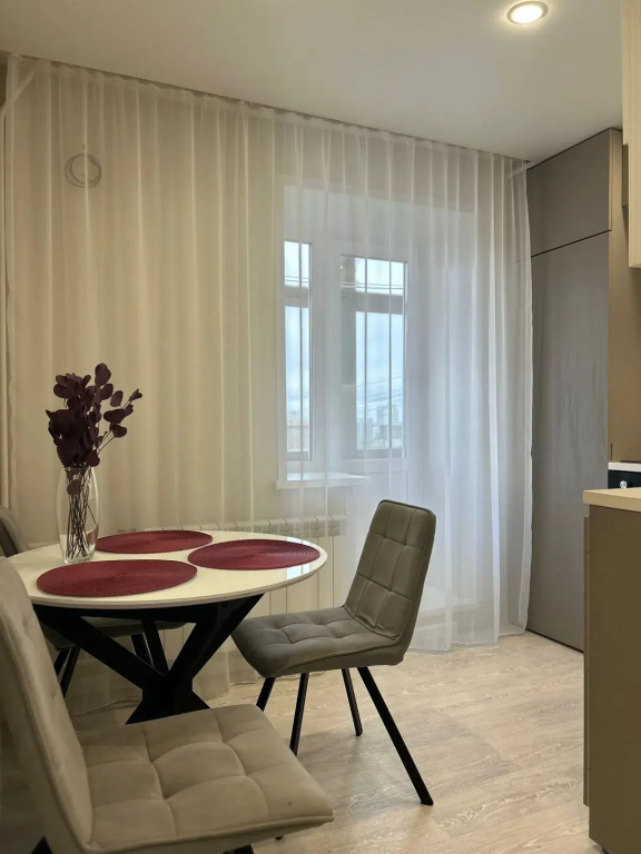 Отель Квартира Уютная для 4х на Металлургов 30д в Красноярске
