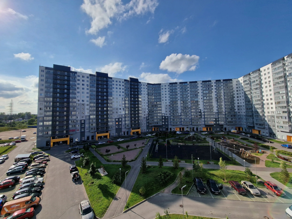 Квартира КакДома, Чугунова 3 — фото