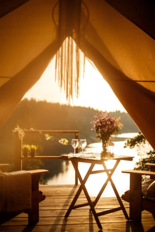 Tent with view