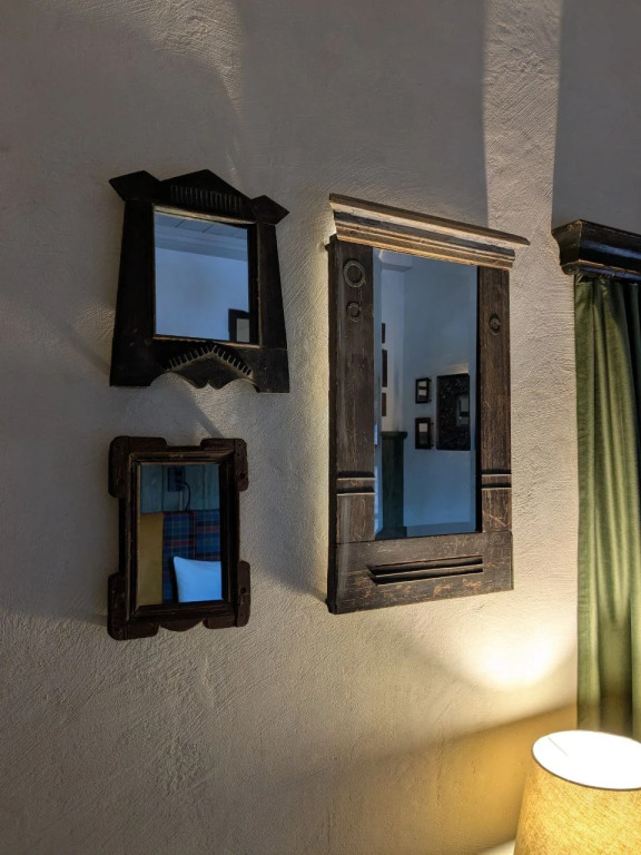 Трёхместный семейный номер Superior с видом на город в Конь в пальто