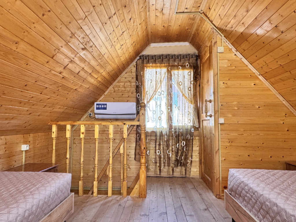 Шале с 3 комнатами с балконом и с видом на внутренний двор в Морская дача Арабеска