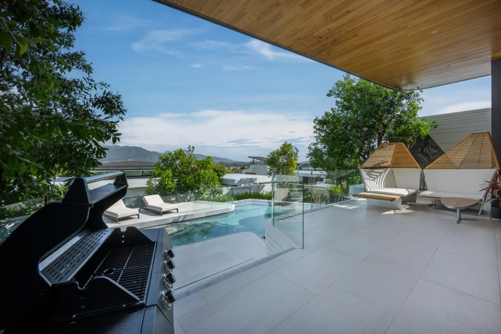 Zavaya 360 View Luxury Retreat with Pool Villa