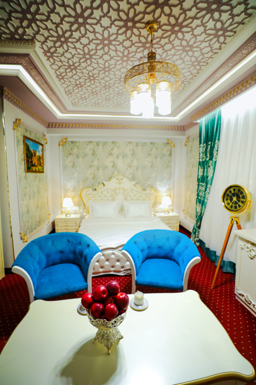 Lobby & Reception